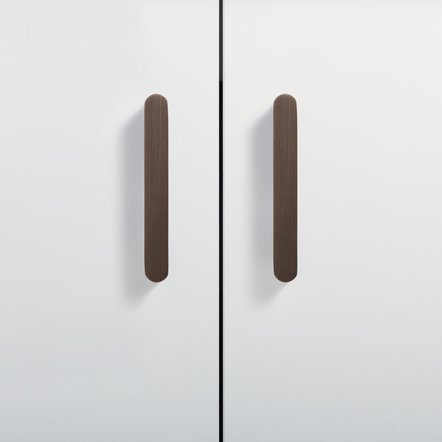 Vera Handle