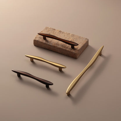 Maison Roma Handle