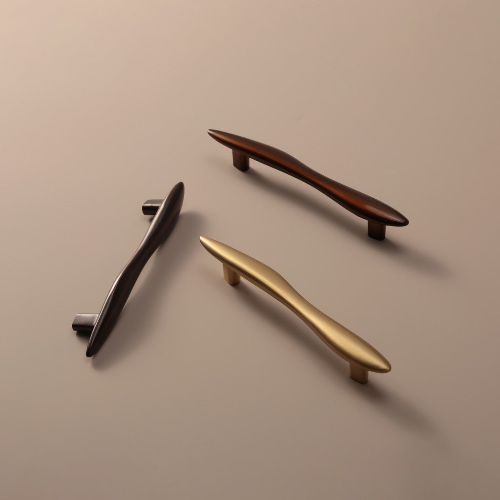 Maison Roma Handle