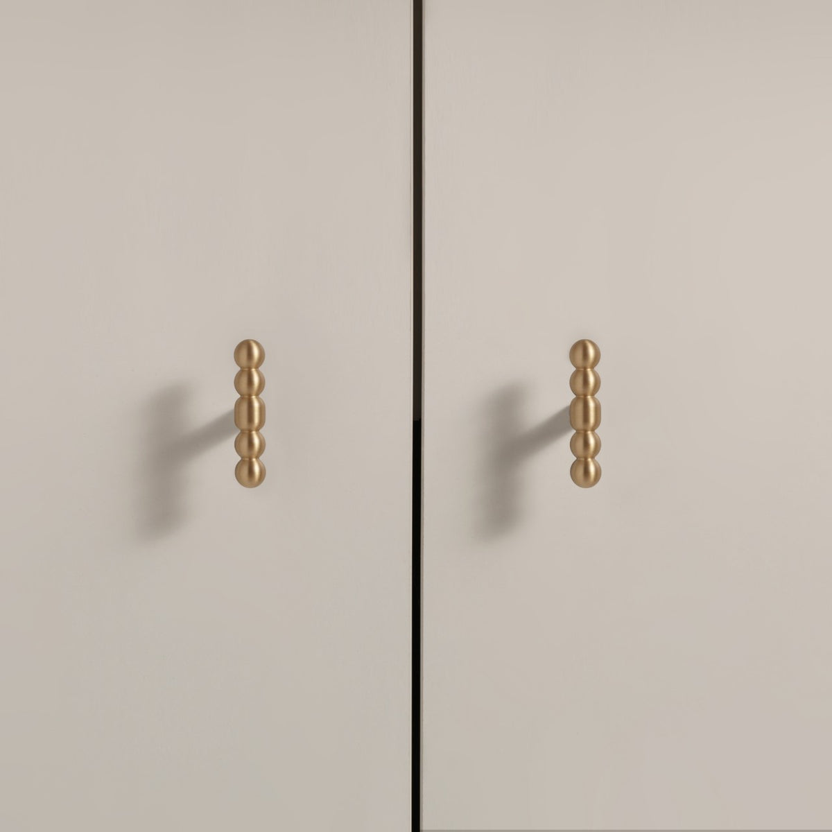 Milan Knob