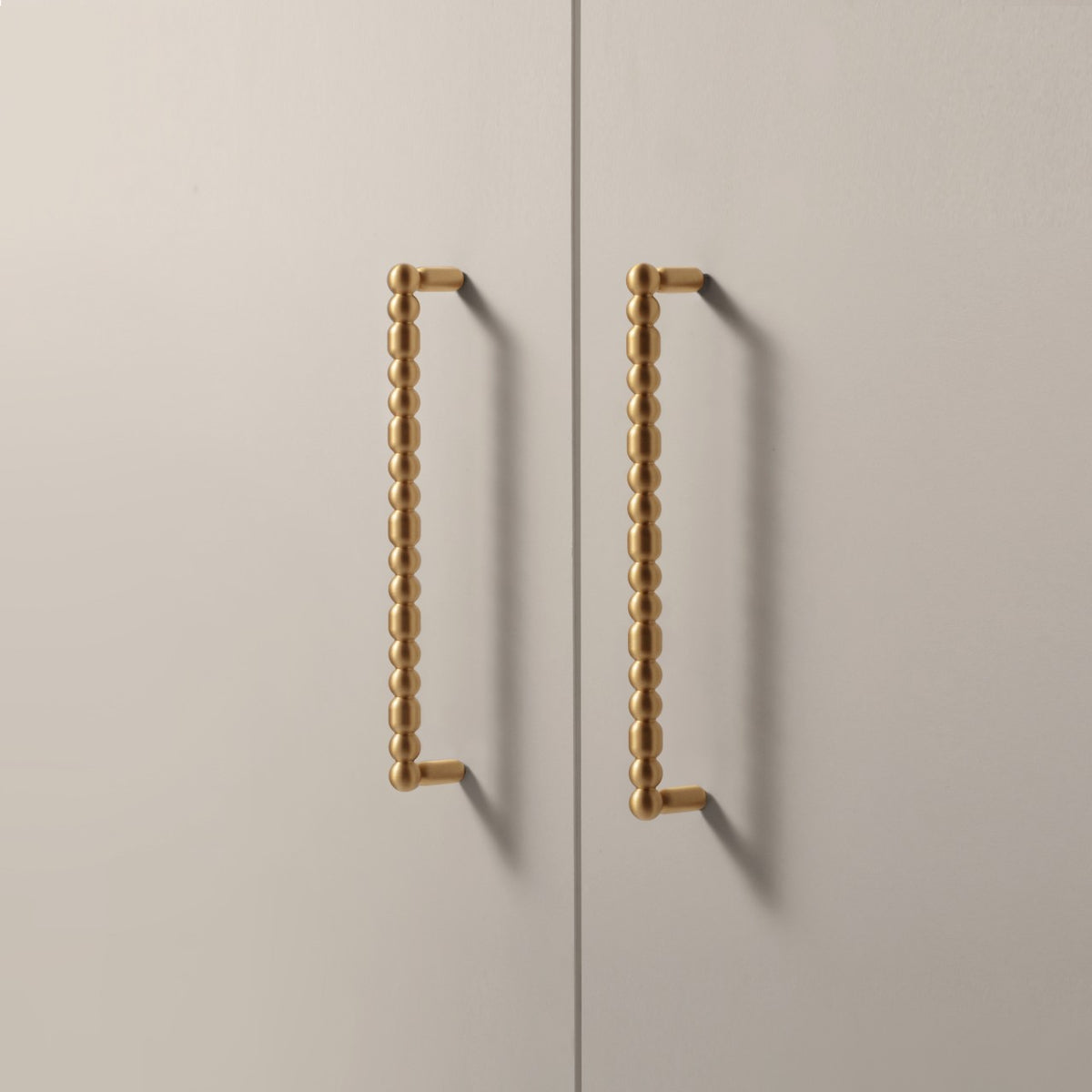 Milan Handle
