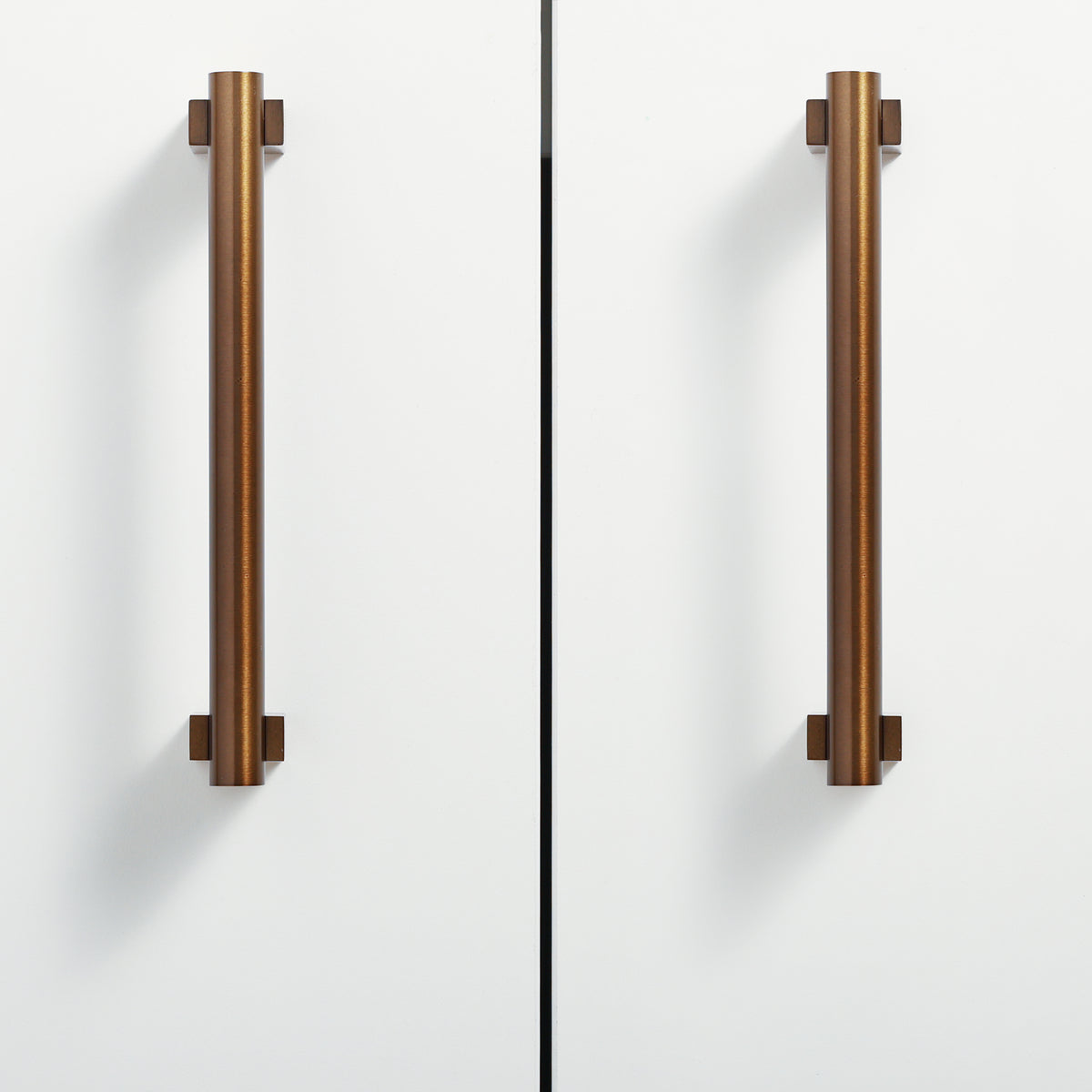 Aura Handle