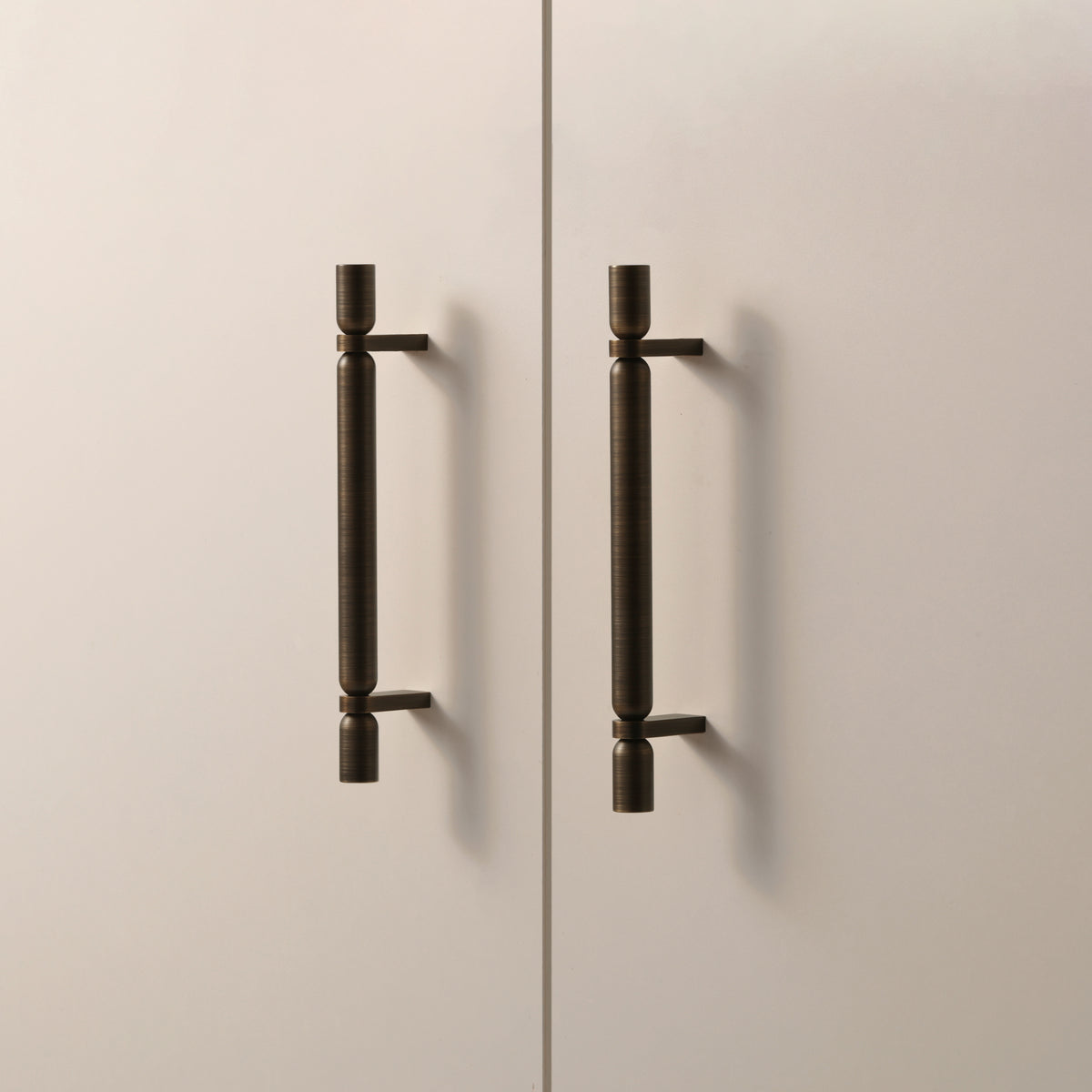 Shift Handle
