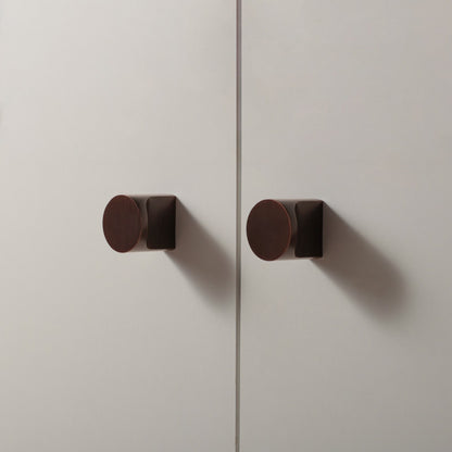 Vera Knob