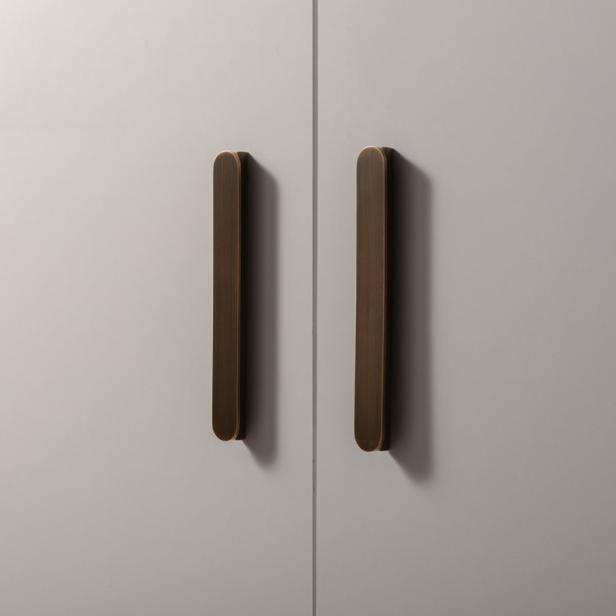 Vera Handle