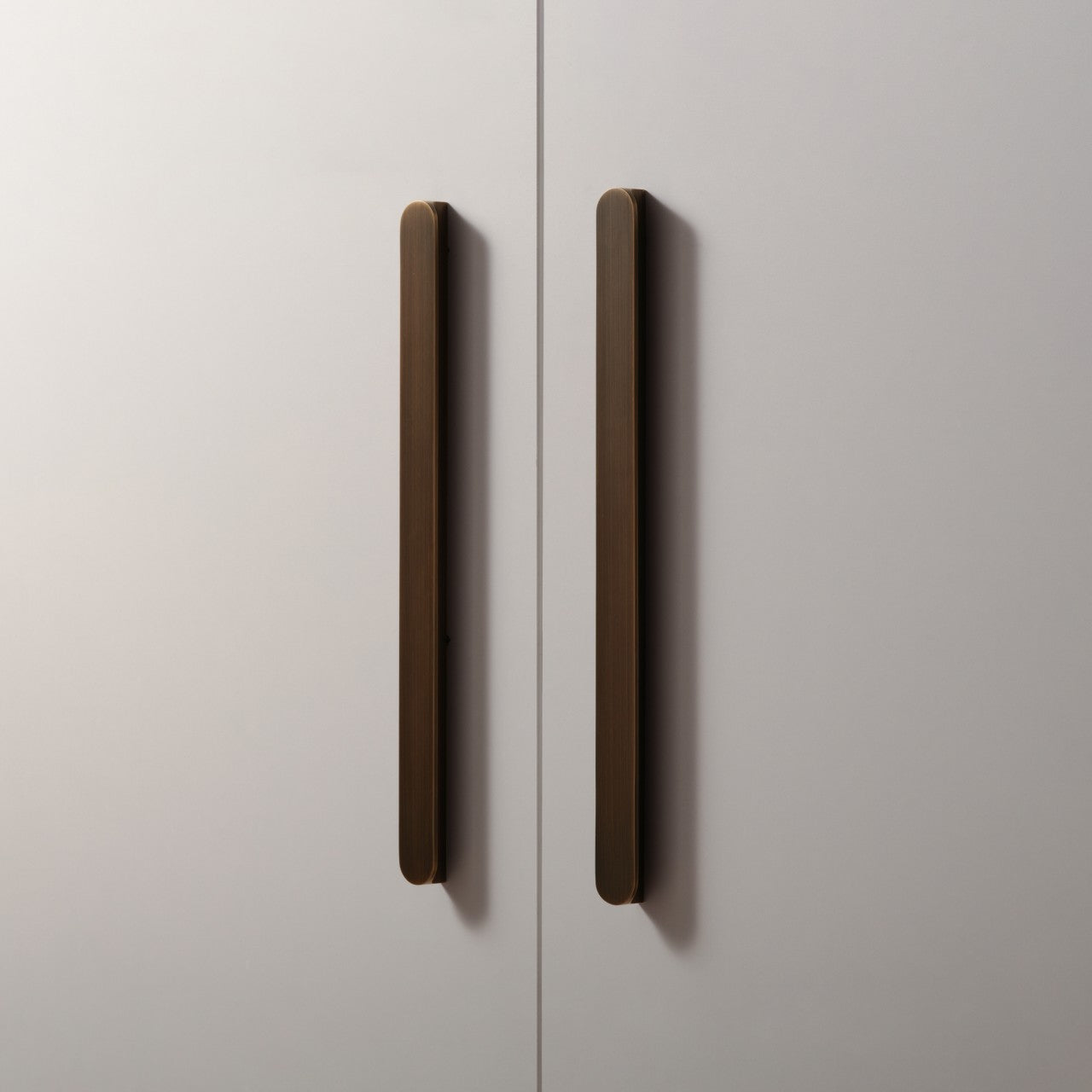 Vera Handle
