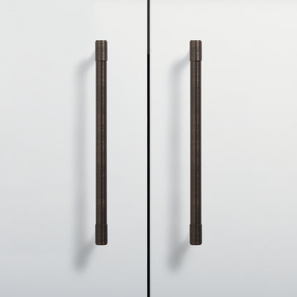 Slick Handle