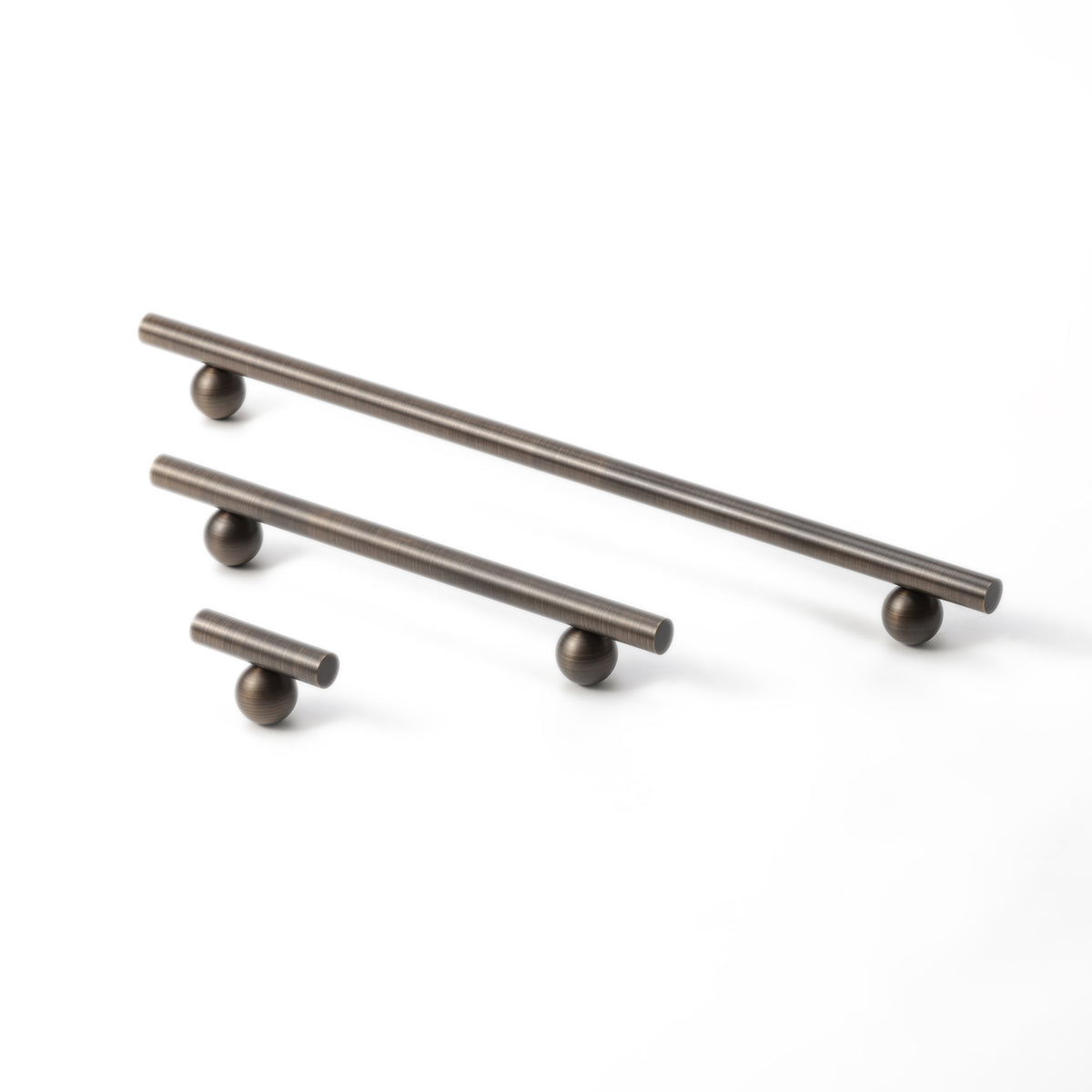Flair knob and handles in Antique Brushed Bronze