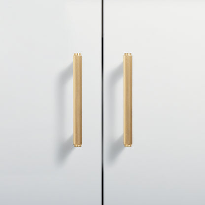 Stripe Handle