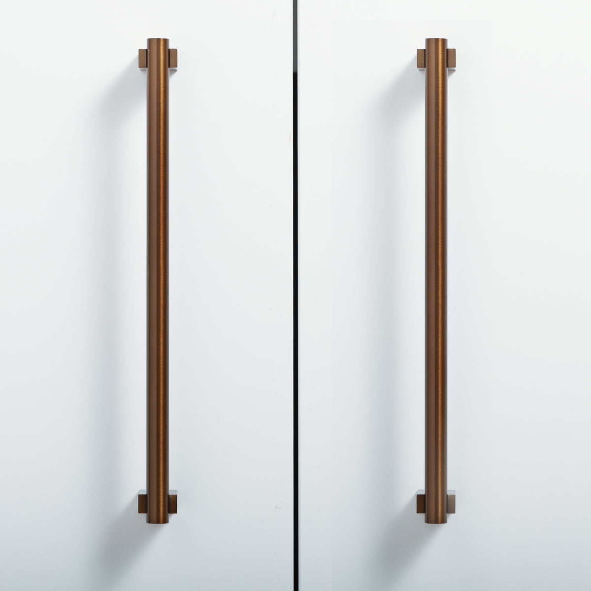 Aura Handle