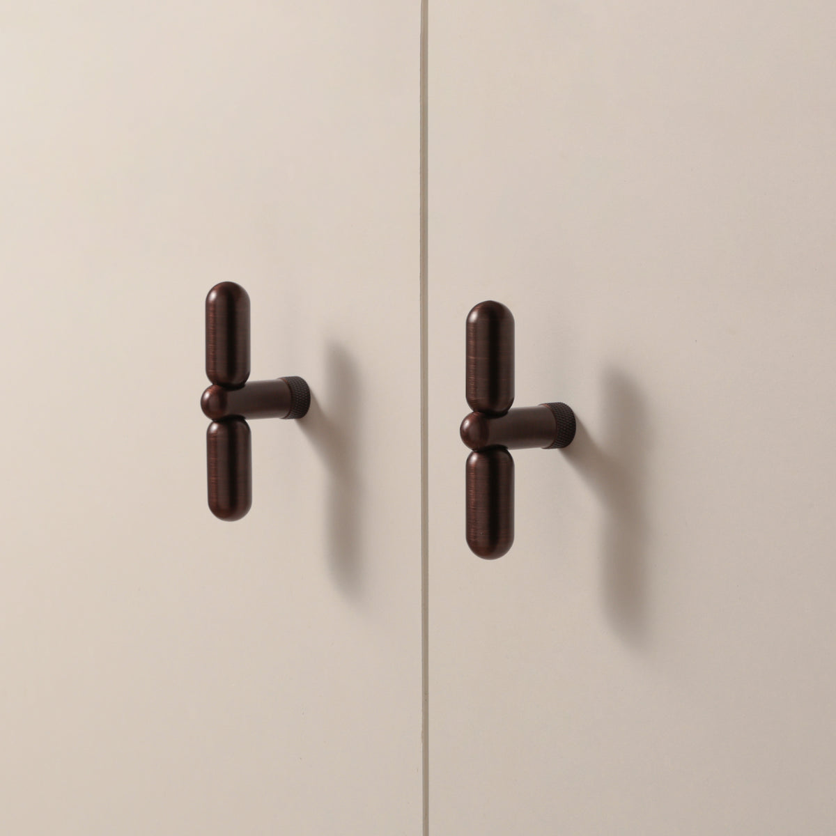 Monaco Knurled T-Knob in Antique Copper Brass